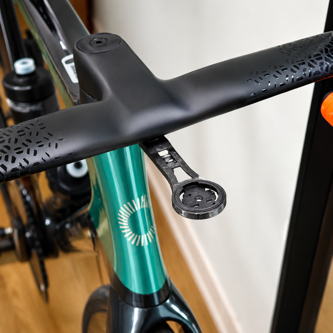 Carbon Computer Mount for Tavelo Rise Integrated Cockpit | Garmin Wahoo