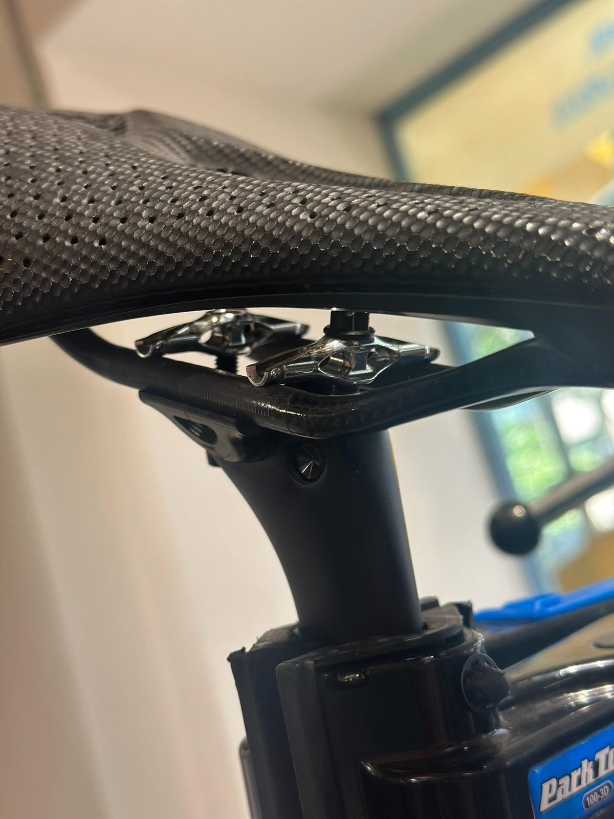 Specialized Tarmac SL8/Seka Spear Superlight комплект зажима седла | 15г-21г | Титан / Алюминий | Обновление для снижения веса подседельного штыря