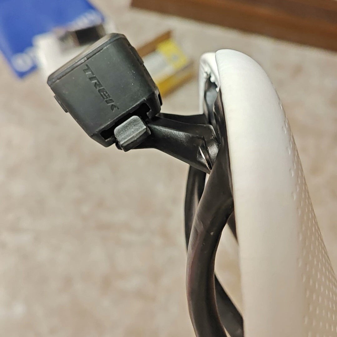 PAVEWAY Aeolus RSL Inspired Full Carbon Racing Saddle | Ultra-Light 140g Road Bike Saddle
