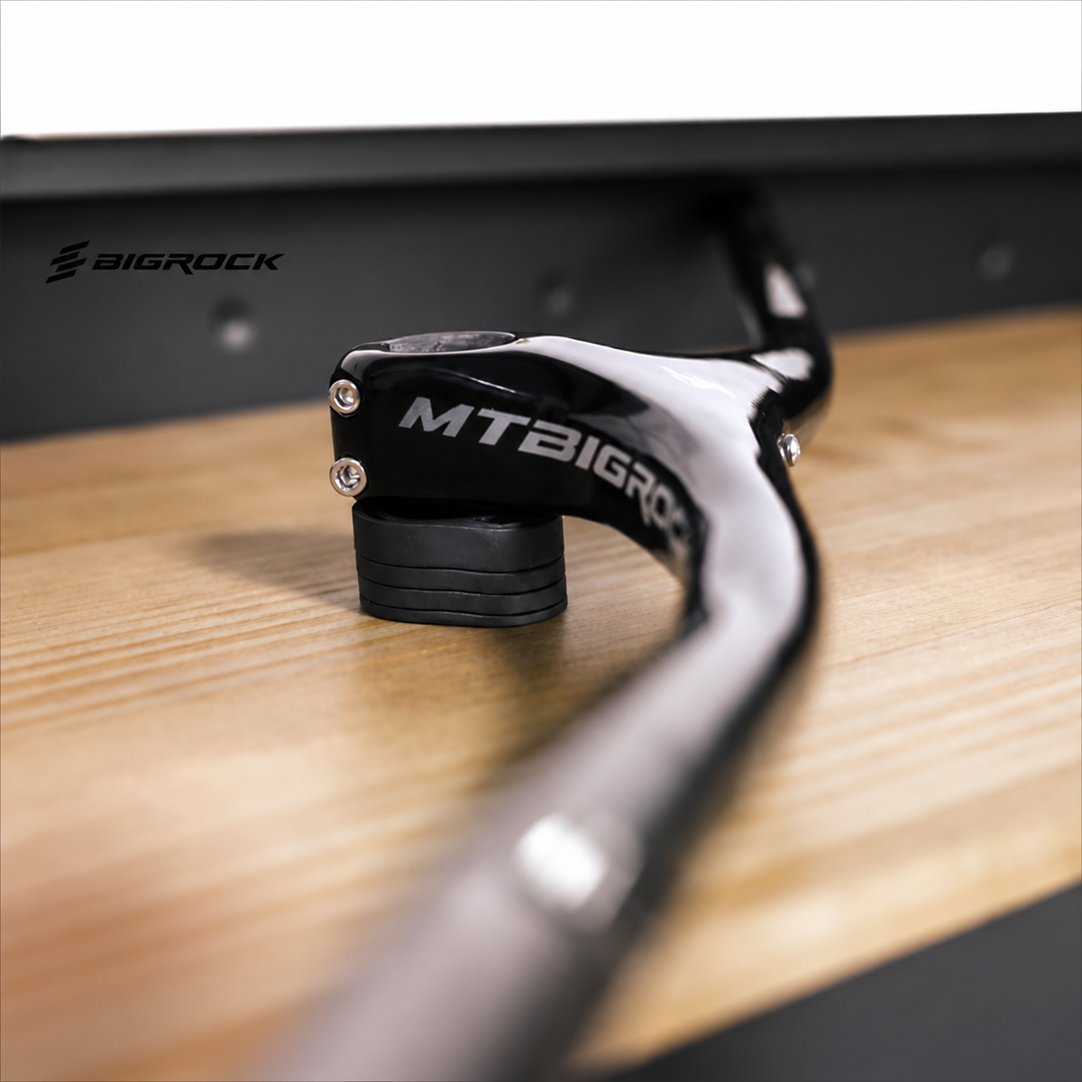 BIGROCK MT-01 / MT-02 Carbon Fiber Integrated Mountain Bike Handlebar