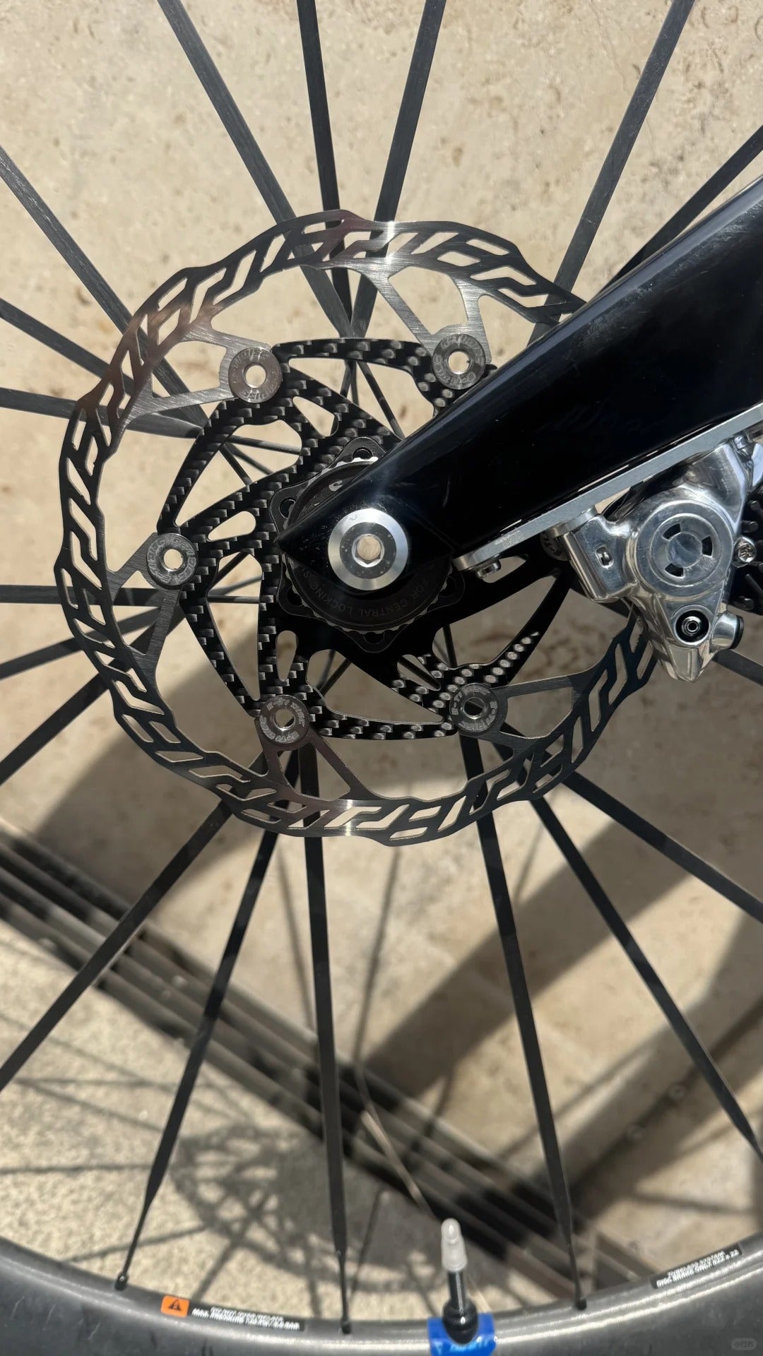 E-TI Ultra-Light Carbon Disc Brake Rotor | 160mm / 140mm | 87g / 66g | Titanium Rivets | Centerlock | High Hardness CNC Stainless Steel