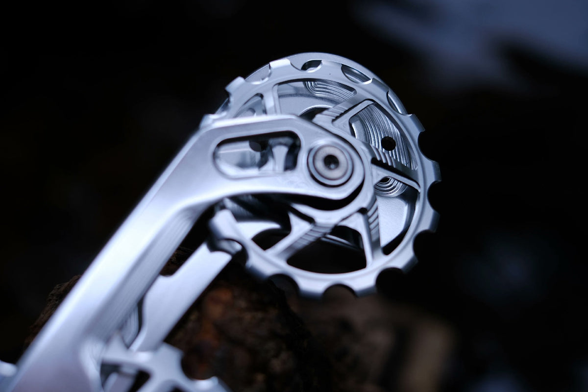 Система увеличенных шкивов SPIREX CNC для SRAM AXS - легкие титановые подшипники 14T+17T